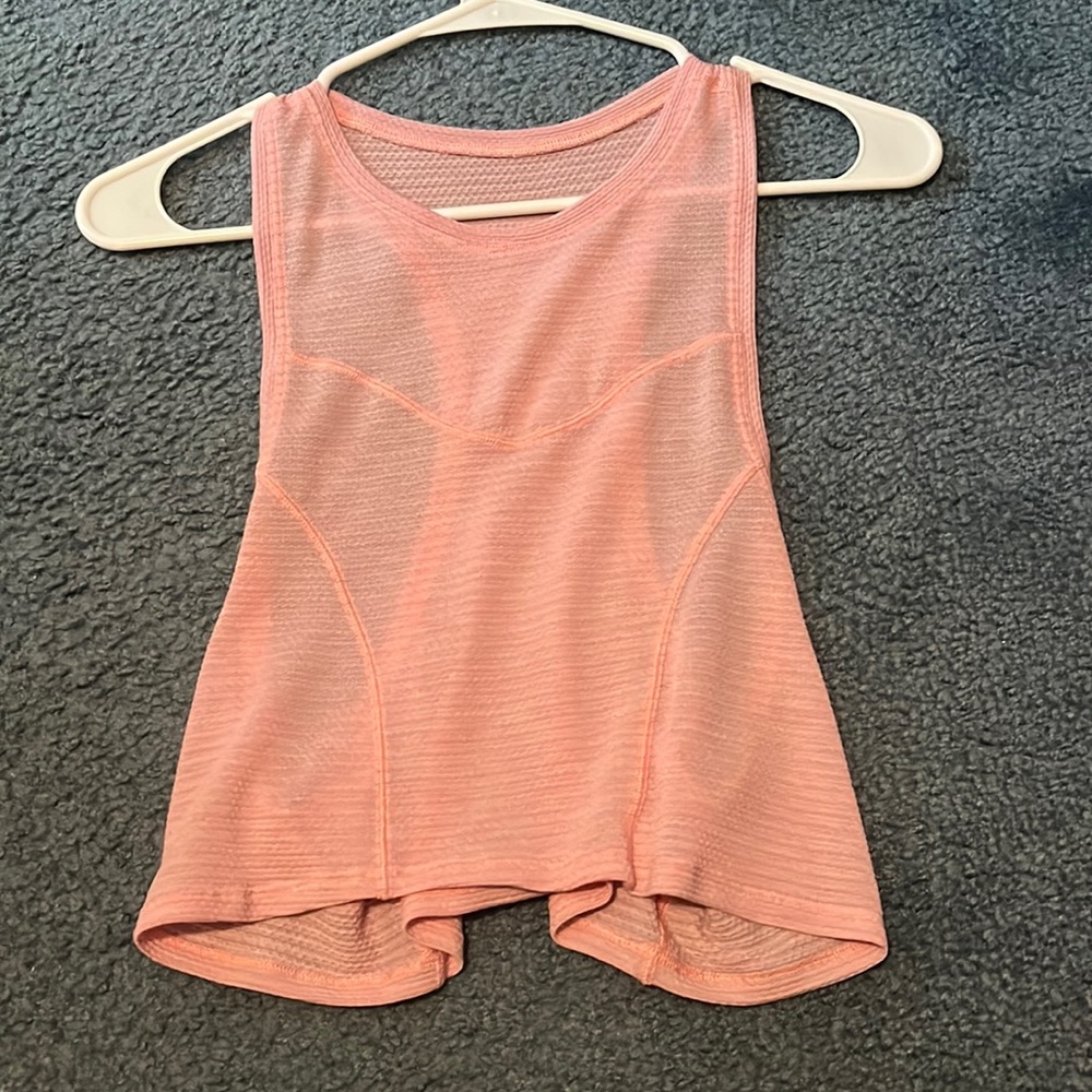 lululemon tank